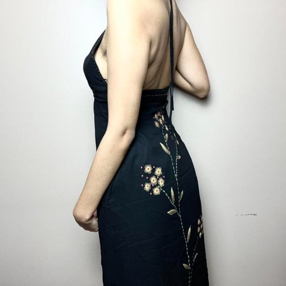 Y 2 K Beaded Embroidered Black Halter - Picture 2 of 2